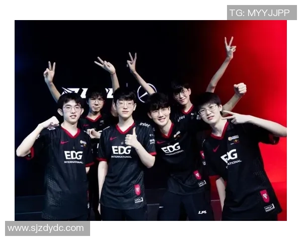 英雄联盟纪实：记录EDG的奋斗经历